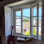 Charmingly Renovated In Sintra, Penedo