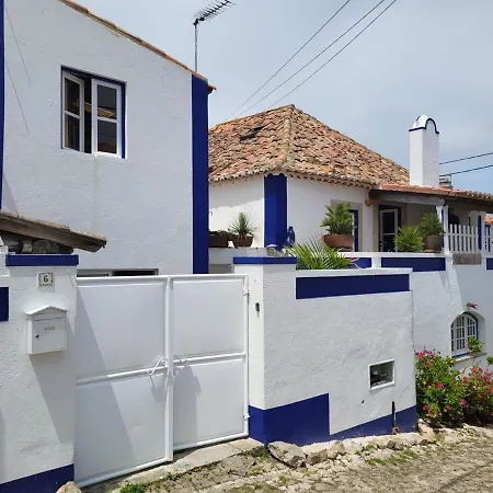 Charmingly Renovated In Sintra, Penedo Holiday home