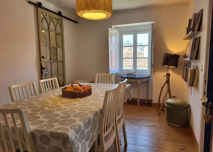Prázdninový dům Charmingly Renovated In Sintra, Penedo