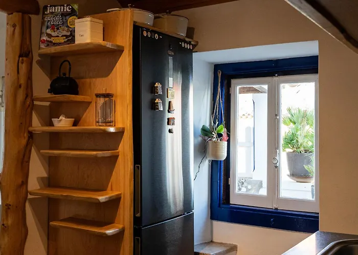 Charmingly Renovated In Sintra, Penedo * Colares