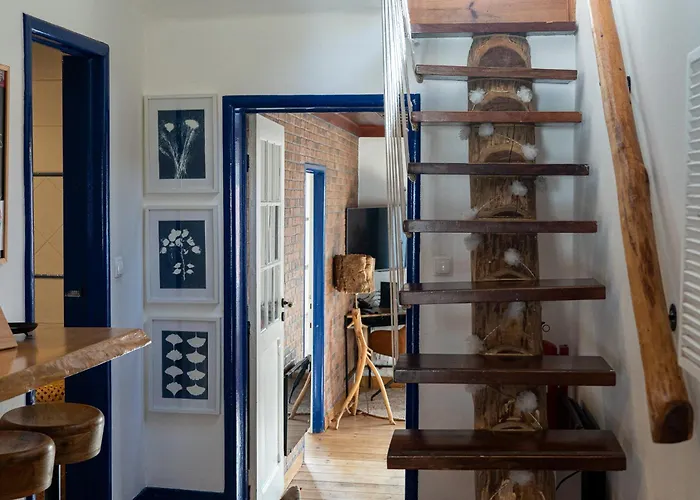 Charmingly Renovated In Sintra, Penedo *