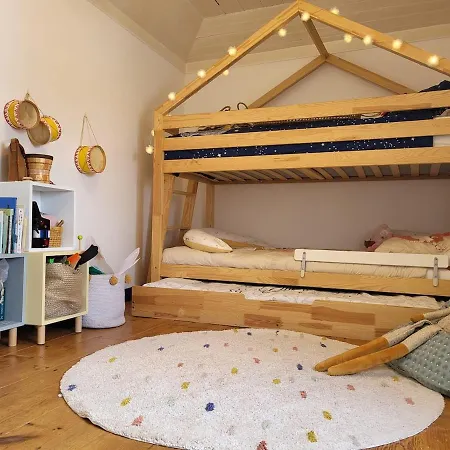 Charmingly Renovated In Sintra, Penedo 度假居 *